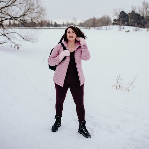 Meet your Posher, Amy - Picture 1 of 1